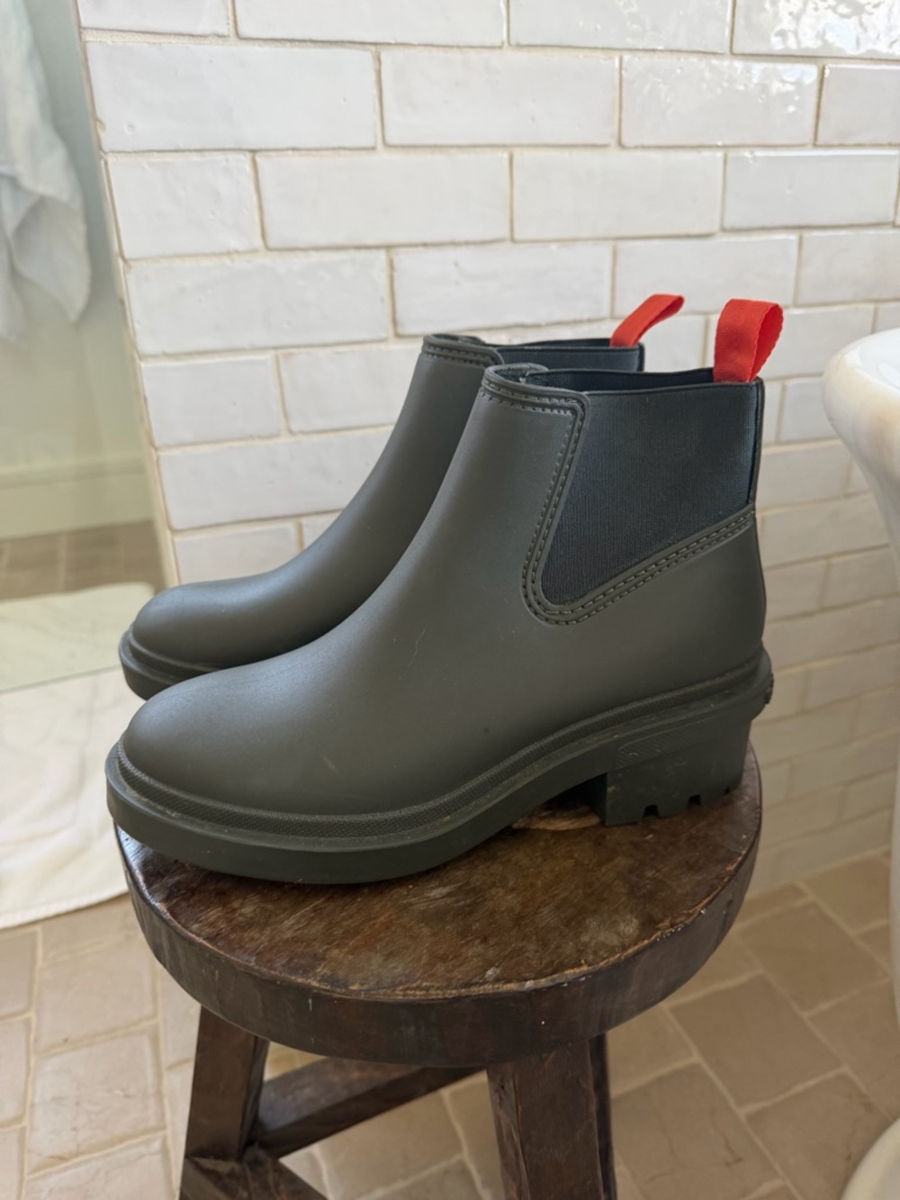 Olive Green Bimba Y Lola Chelsea Rain Booties with Red Pull Tab